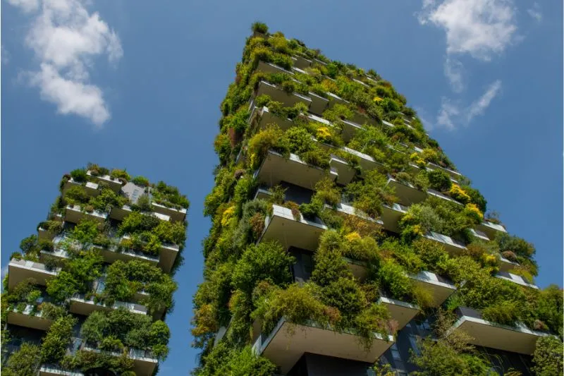 vertikalna-šuma-milano-italija